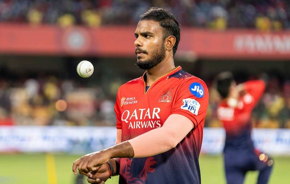 ভারত এবং আরসিবি বলার যশ দয়ালকে বিয়ের প্রলোভনে শোষণের অভিযোগ উঠেছে।